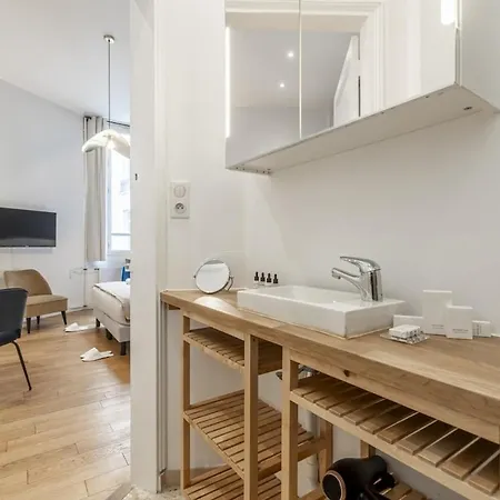 Champs Elysées - Amazing - Parigi